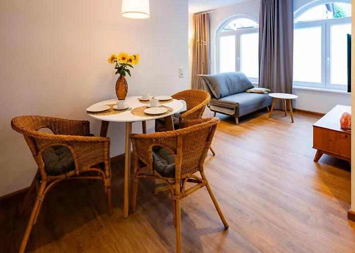 Charmantes - Zentral Gelegen - Am Schwarzwaldrand 公寓 纳戈尔德