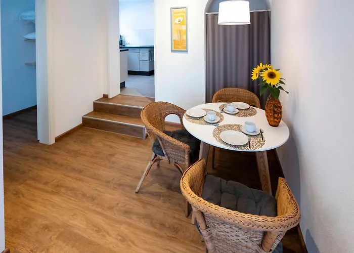 公寓 Charmantes - Zentral Gelegen - Am Schwarzwaldrand 纳戈尔德